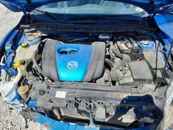 2012 MAZDA 3 Touring/GS — Engine bay