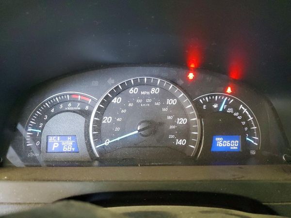 2014 TOYOTA CAMRY