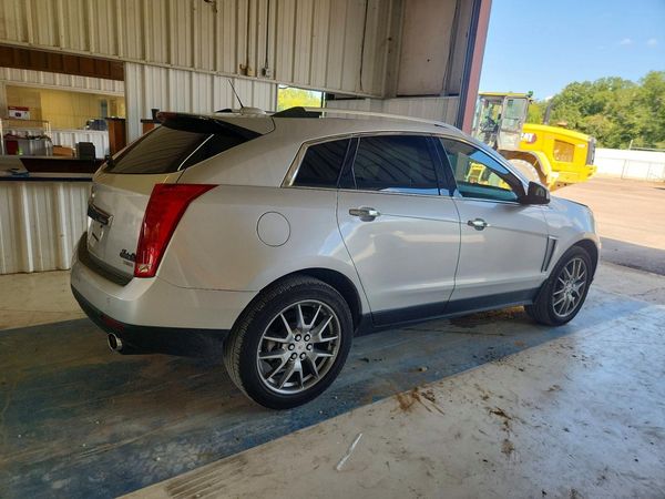 2015 CADILLAC SRX Luxury