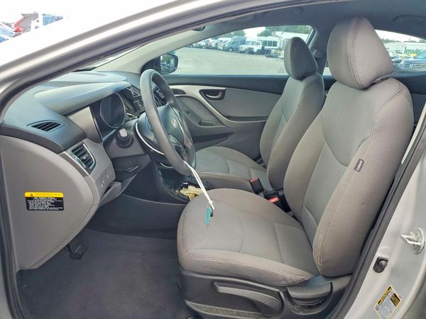 2013 HYUNDAI ELANTRA