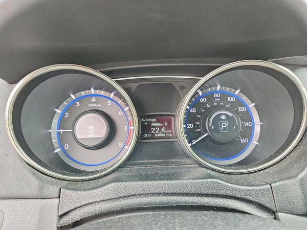 2012 HYUNDAI SONATA Middle-low level