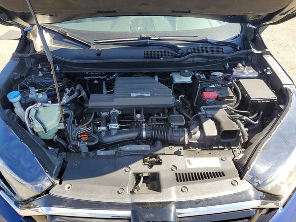 2020 HONDA CR-V LX — Engine bay