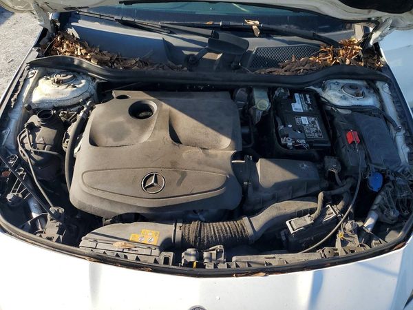 2018 MERCEDES-BENZ CLA-CLASS CLA250 — Engine bay