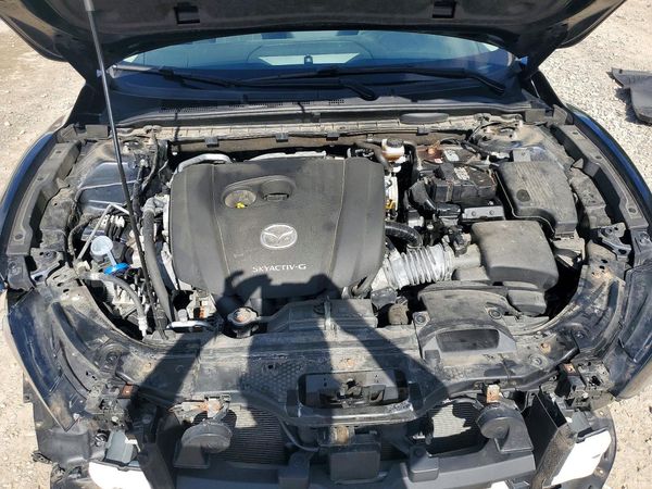2020 MAZDA 6 — Engine bay