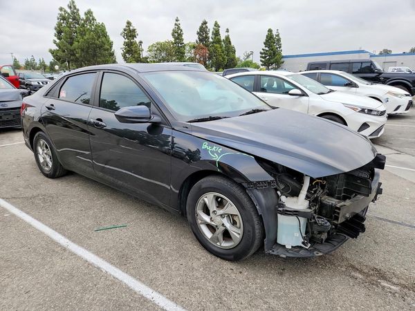 2023 HYUNDAI ELANTRA — Passenger 3/4