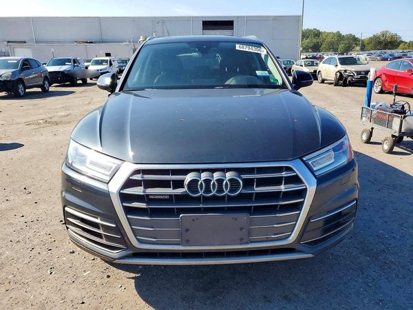2018 AUDI Q5 quattro Premium — DIRF