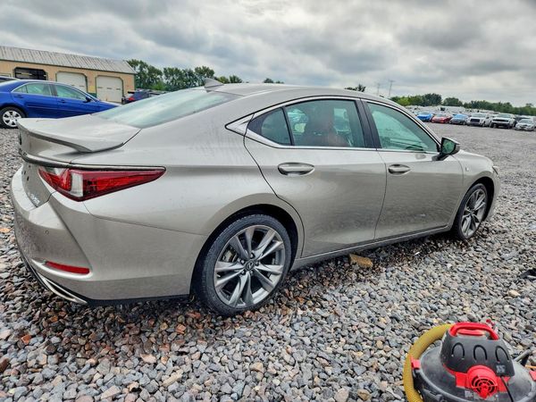 2019 LEXUS ES 350