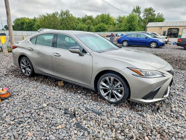 2019 LEXUS ES 350