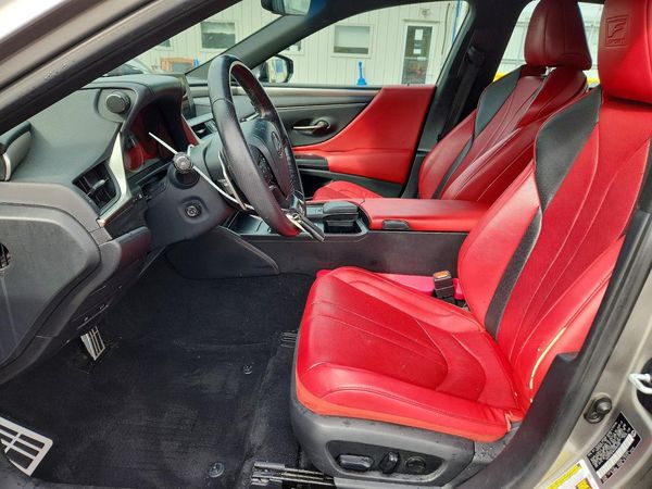 2019 LEXUS ES 350