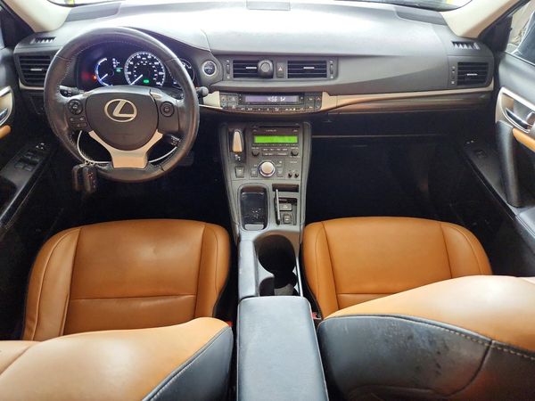 2016 LEXUS CT 200h