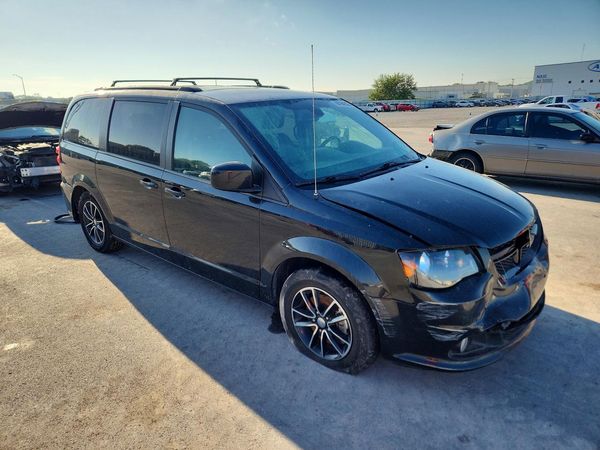 2019 DODGE GRAND CARAVAN GT