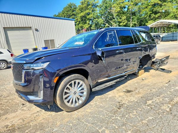2024 CADILLAC ESCALADE Premium Luxury — Front 3/4