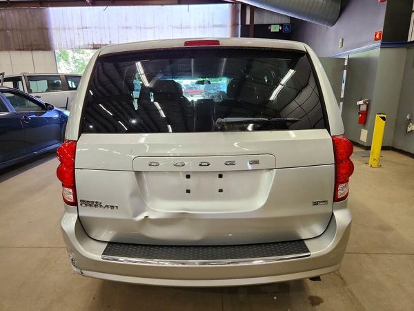 2012 DODGE GRAND CARAVAN SE