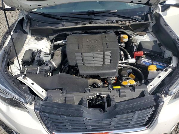 2019 SUBARU FORESTER — Engine bay