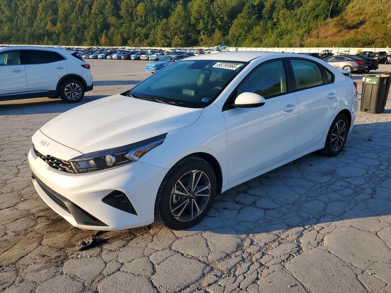 2024 KIA FORTE LX, LXS