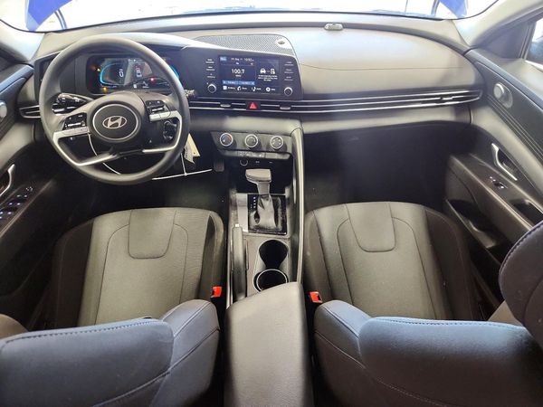 2025 HYUNDAI ELANTRA SE — CKPT