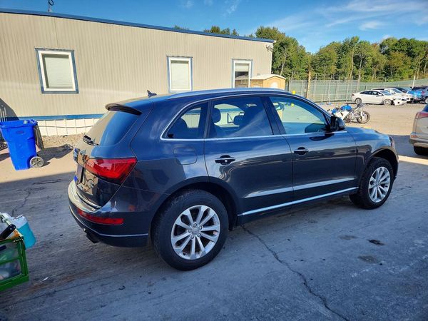 2017 AUDI Q5 quattro Premium — PSRA