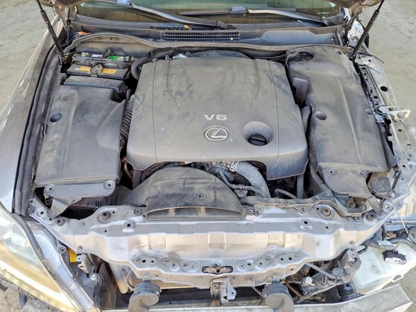 2012 LEXUS IS 250 250C — Engine bay