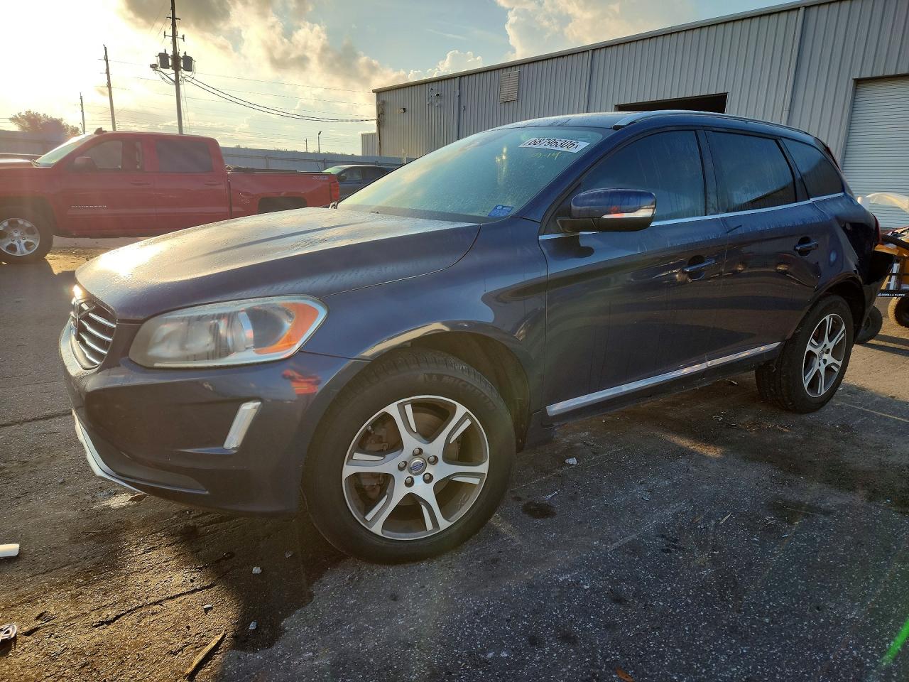 2014 VOLVO XC60