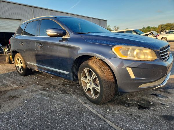 2014 VOLVO XC60