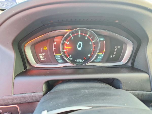 2014 VOLVO XC60