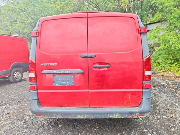 2019 MERCEDES-BENZ METRIS — DIRR