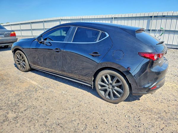 2024 MAZDA 3 Select Sport Package