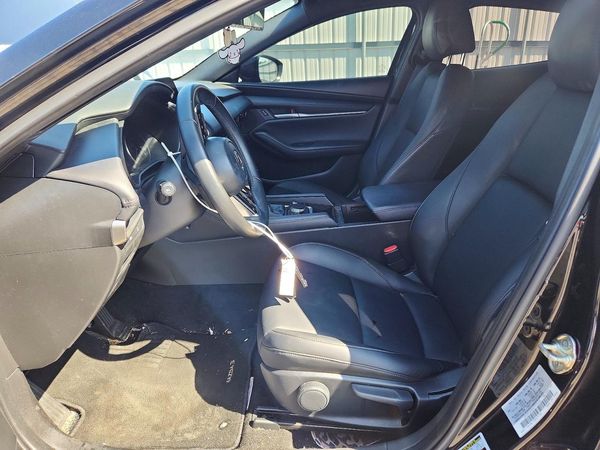 2024 MAZDA 3 Select Sport Package