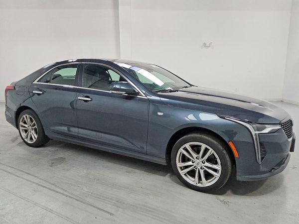 2020 CADILLAC CT4 Luxury — Passenger 3/4