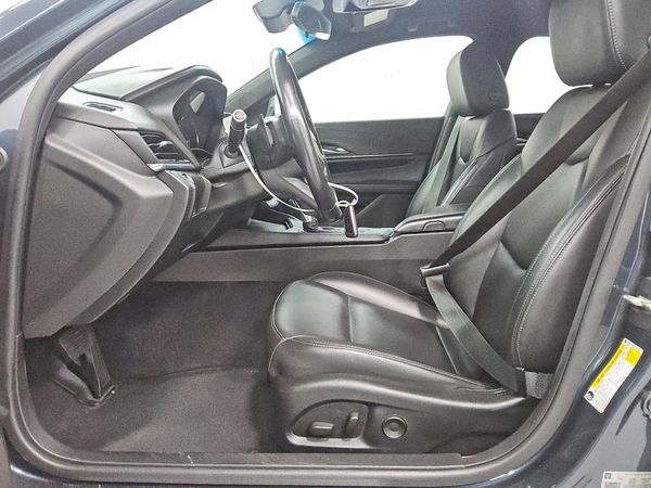 2020 CADILLAC CT4 Luxury — DENT