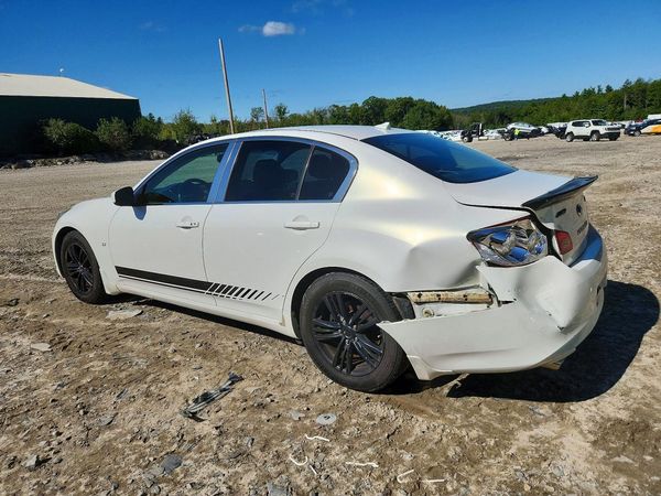 2013 INFINITI G37