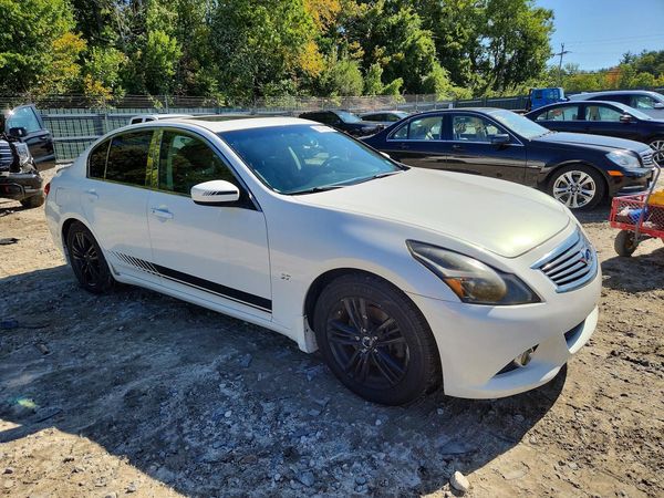 2013 INFINITI G37