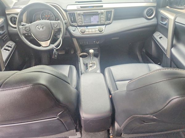 2014 TOYOTA RAV4 High