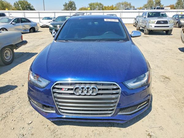 2013 AUDI S4 quattro Prestige