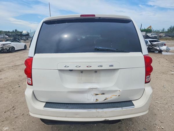 2018 DODGE GRAND CARAVAN SE