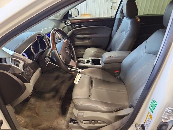 2012 CADILLAC SRX — DENT