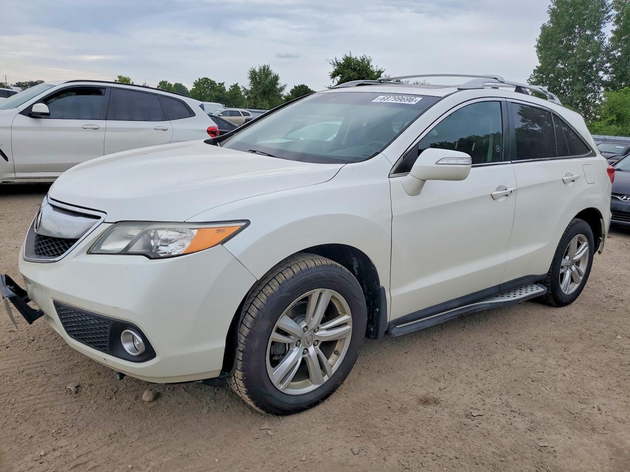 2015 ACURA RDX Technology Package — Front 3/4
