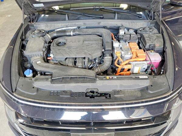 2024 HYUNDAI SONATA SEL — Engine bay