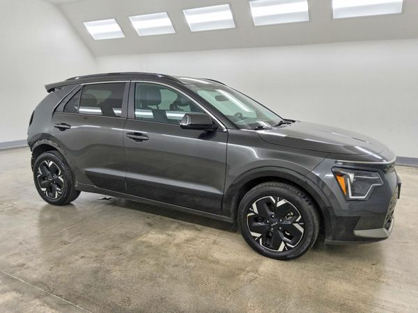 2024 KIA NIRO Wind — Passenger 3/4