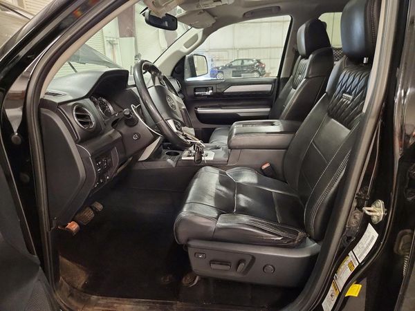2017 TOYOTA TUNDRA Platinum/1794 — DENT