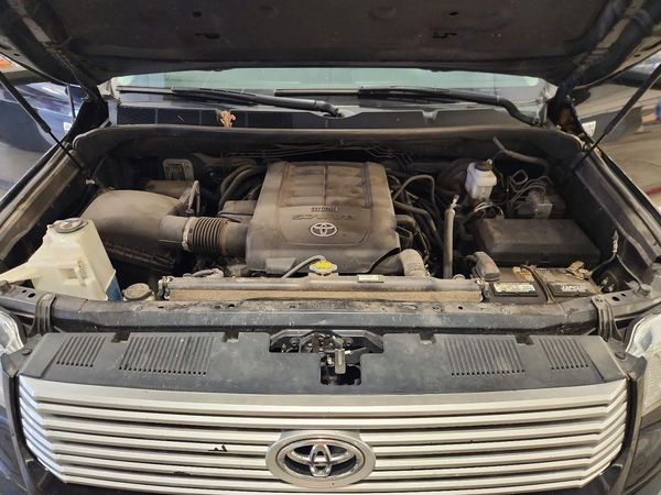 2017 TOYOTA TUNDRA Platinum/1794 — Engine bay