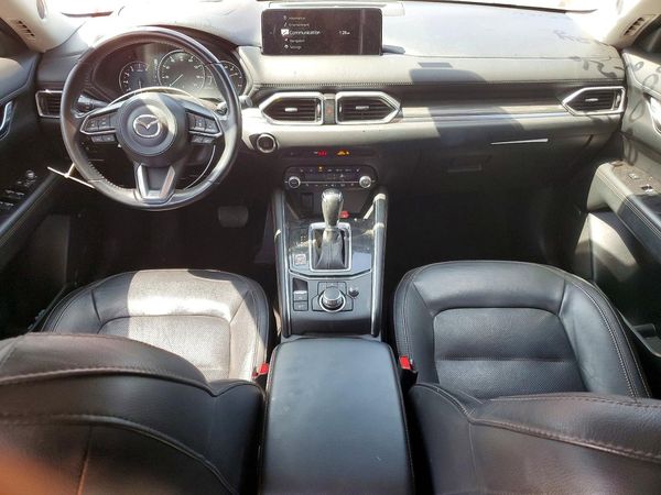 2022 MAZDA CX-5 — CKPT
