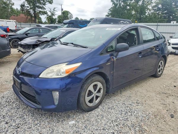 2015 TOYOTA PRIUS