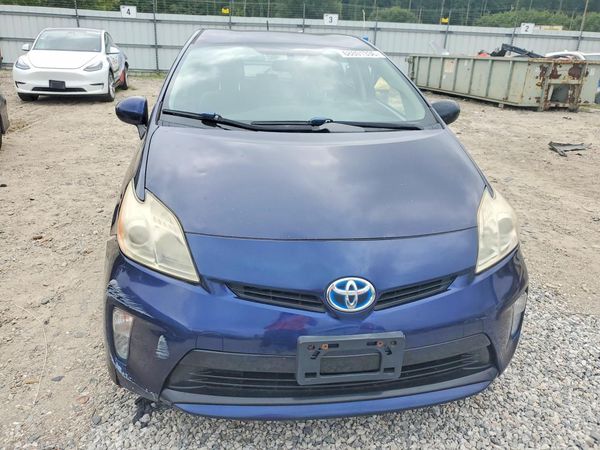 2015 TOYOTA PRIUS