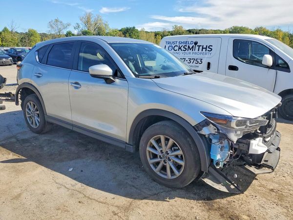 2023 MAZDA CX-5 Preferred Package — Passenger 3/4