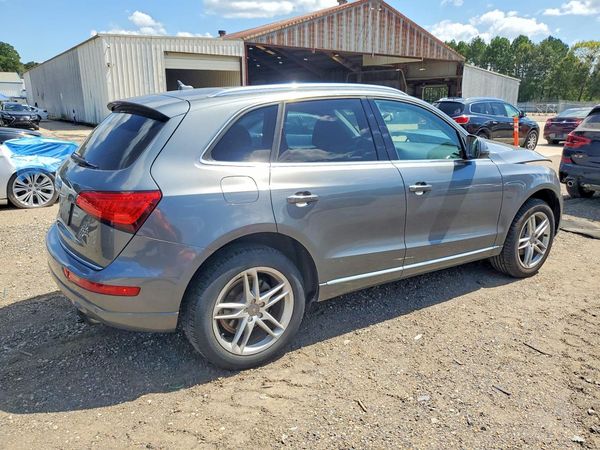 2015 AUDI Q5 Premium Plus — PSRA
