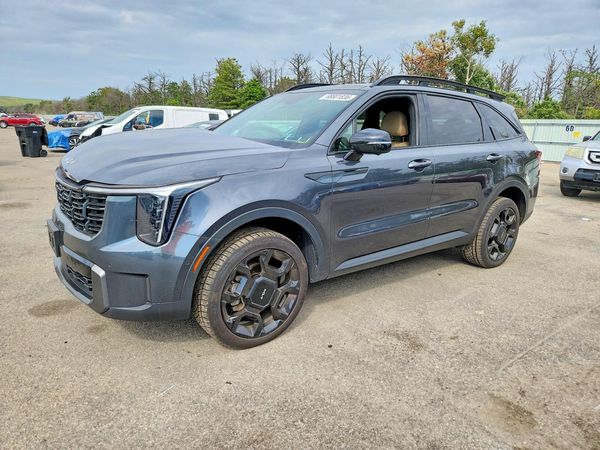 2024 KIA SORENTO — Front 3/4