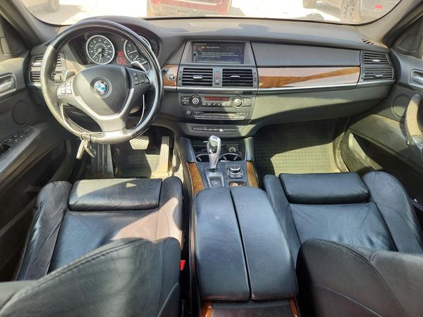 2012 BMW X6 xDrive35i