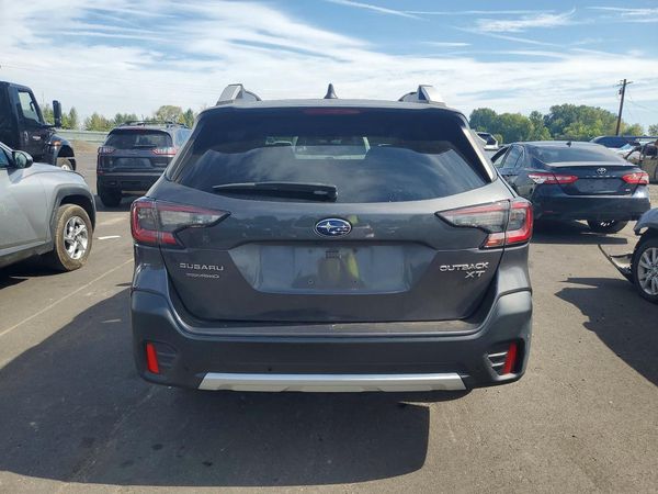 2022 SUBARU OUTBACK Limited
