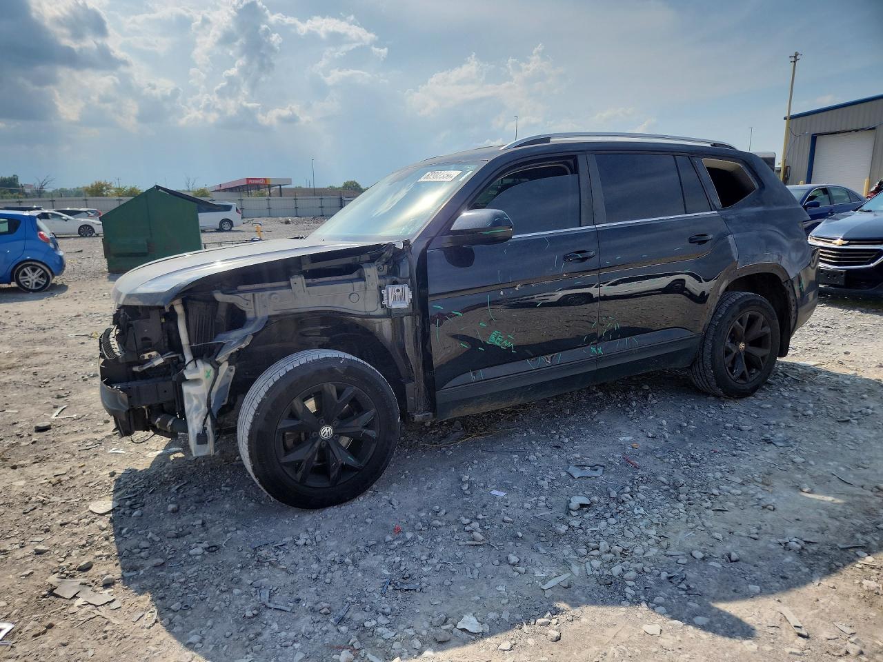 2019 VOLKSWAGEN ATLAS — Front 3/4